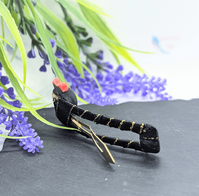 Black & Gold Ribboned S.White Snap Hair Clips 